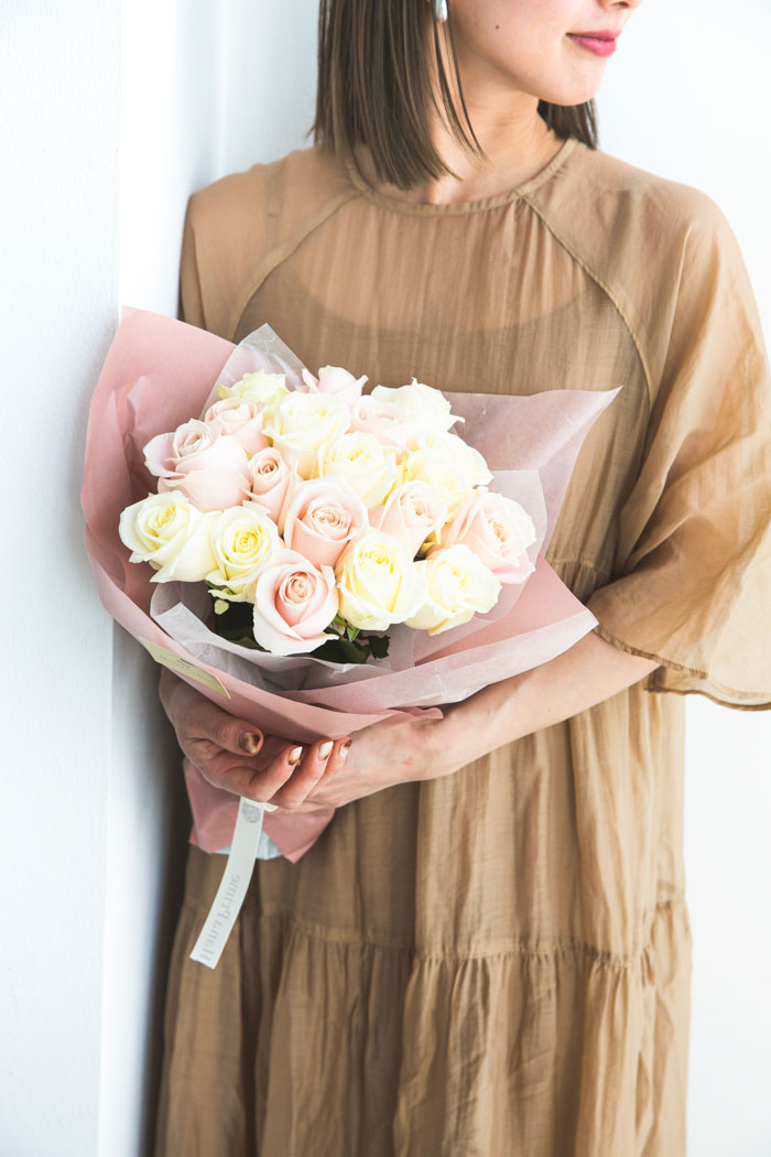 花束 ローズブーケ バラ 20本クロス #1399 size:80 薄PNK×WHT