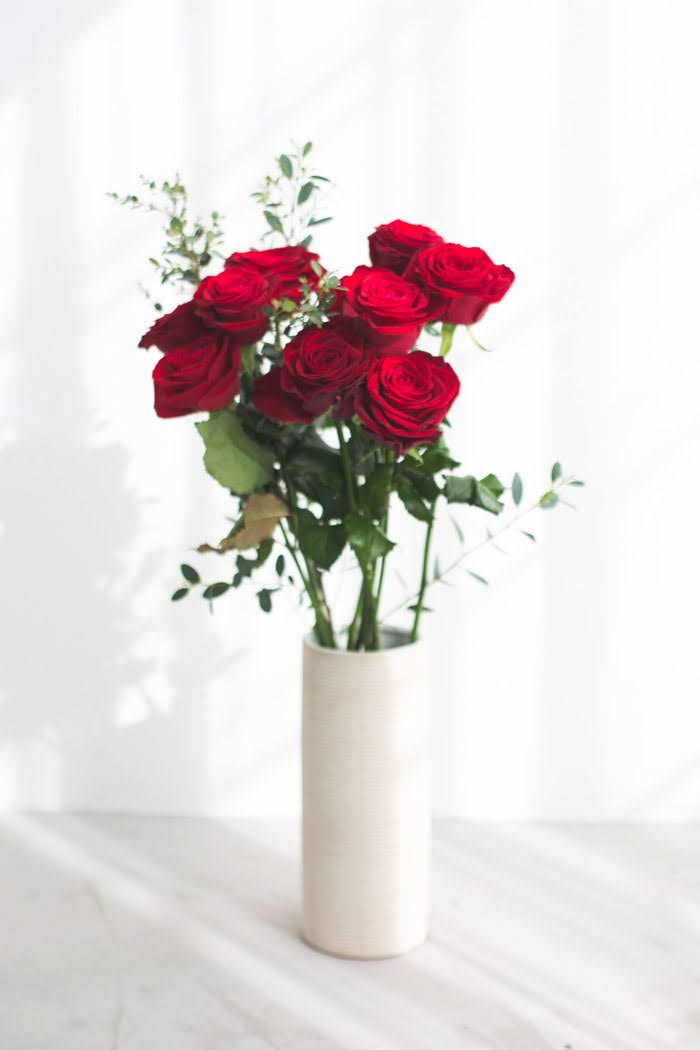 スタンダード バラ 大輪 赤 品種おまかせ 3本 size:80｜HanaPrime