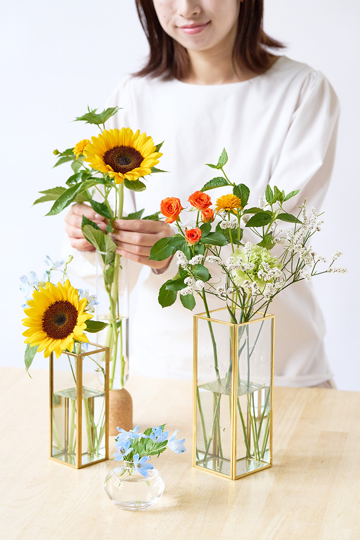 自宅用 季節のお花 1,480円セット #1891の写真3枚目