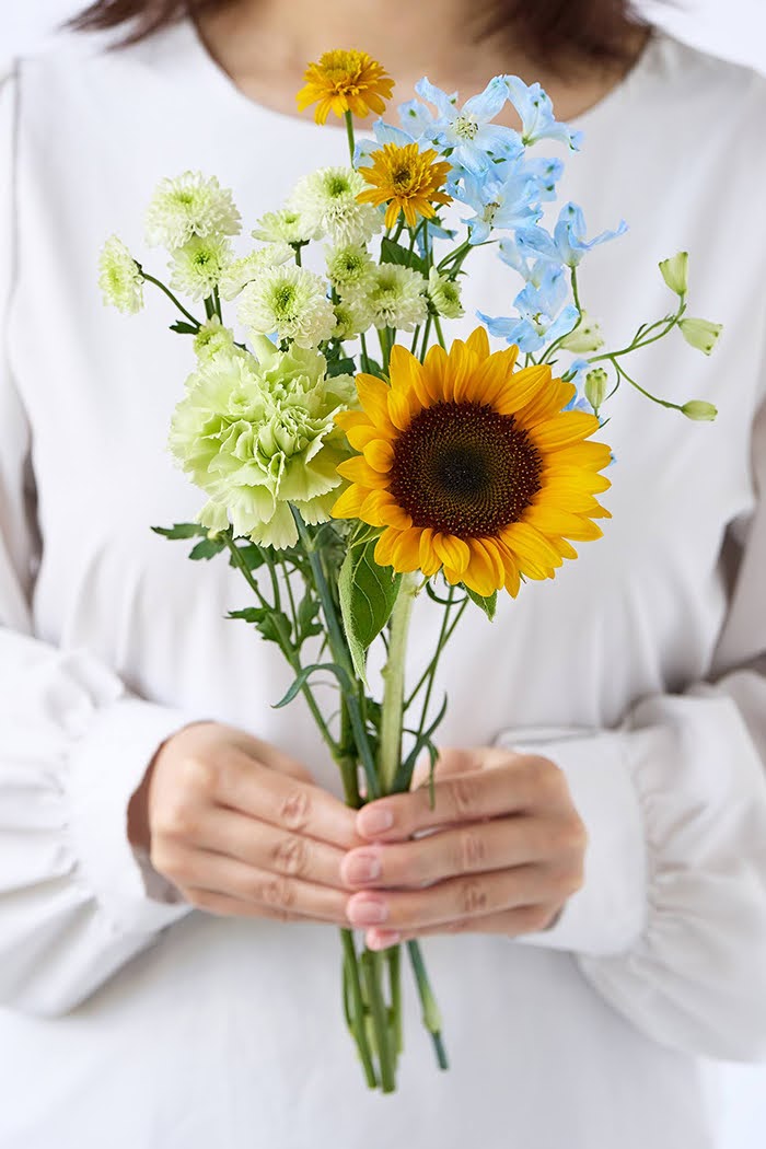 自宅用 お供え・お悔やみの花 980円セット #1893の写真1枚目