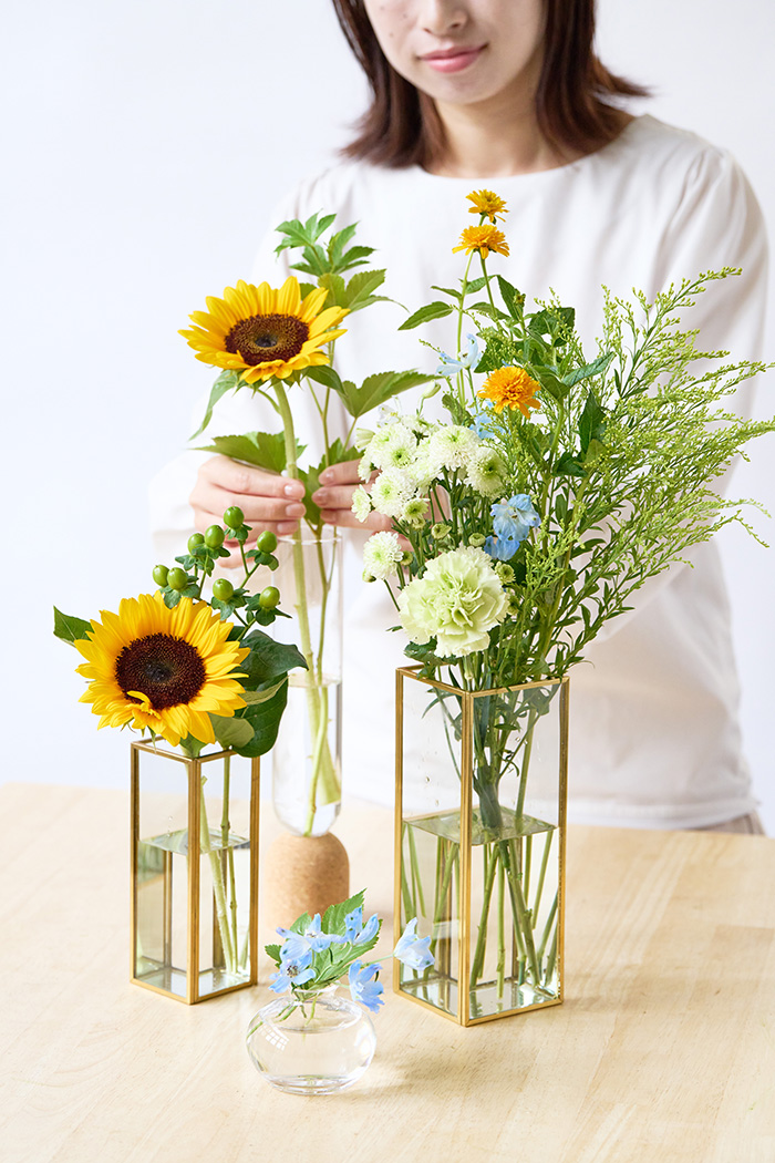 自宅用 お供え・お悔やみの花 1,980円セット #1895の写真3枚目