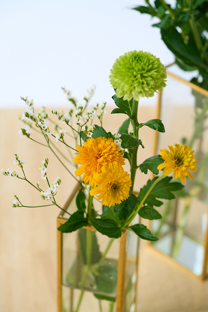 自宅用 お供え・お悔やみの花 1,480円セット #1907の写真4枚目