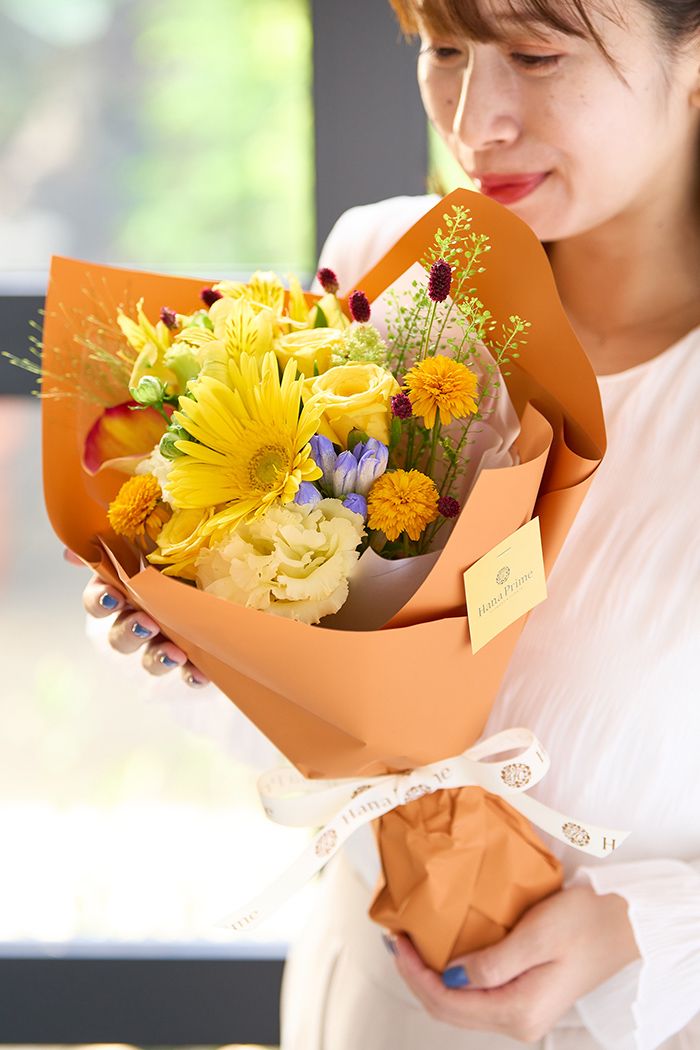 花束 季節のブーケ  イエロー #1912 size:80の写真2枚目