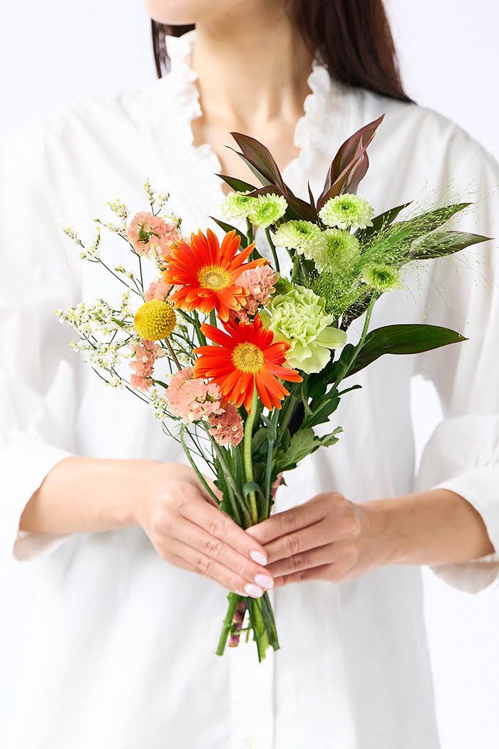 自宅用 お供え・お悔やみの花 1,480円セット #1932の写真1枚目