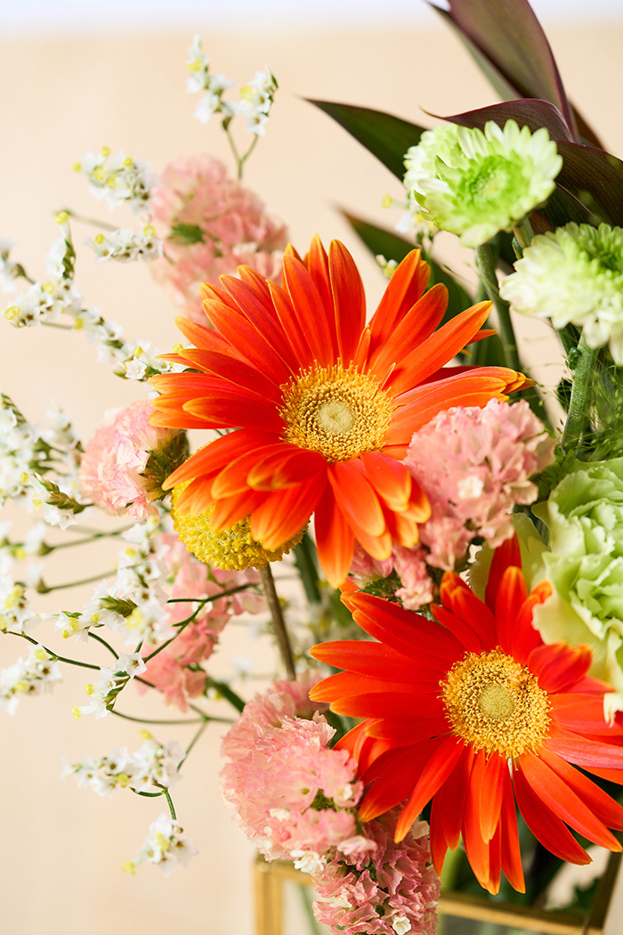 自宅用 お供え・お悔やみの花 1,480円セット #1932の写真3枚目