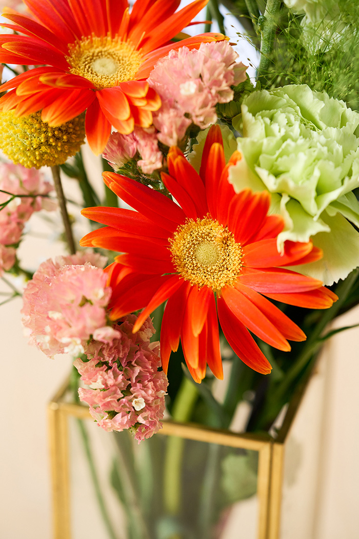 自宅用 お供え・お悔やみの花 1,480円セット #1932の写真4枚目