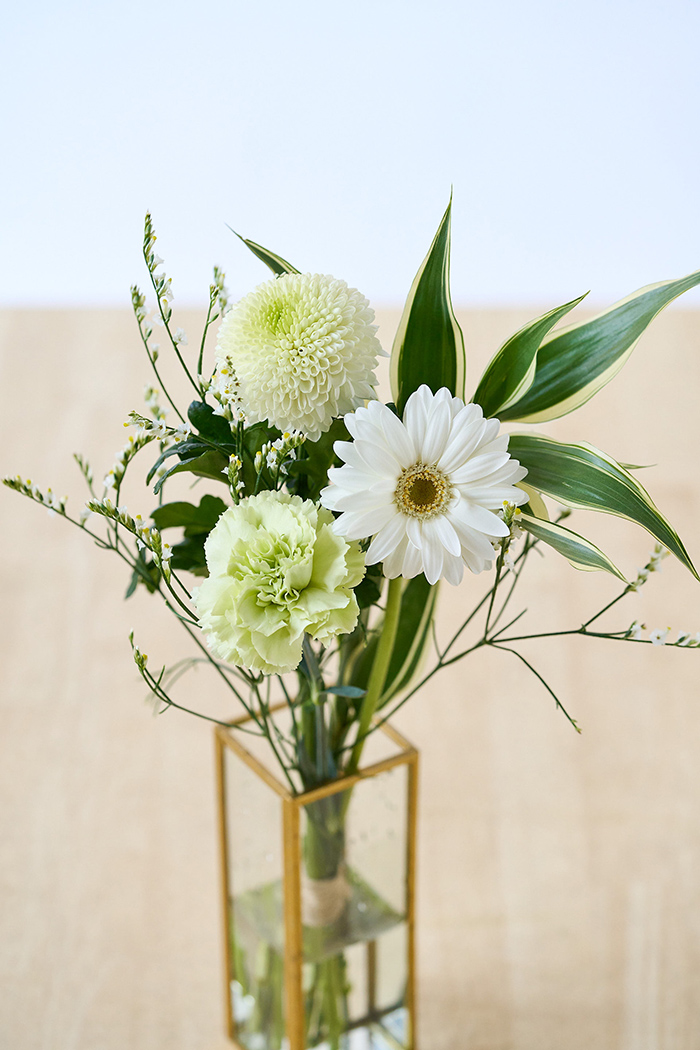 自宅用 お供え・お悔やみの花 980円セット #1972の写真4枚目