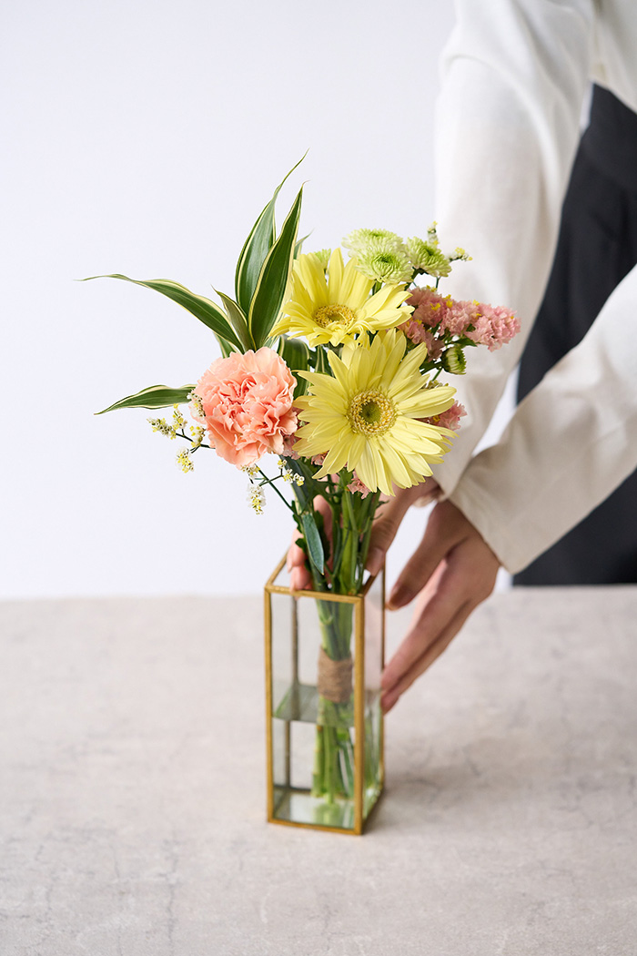 自宅用 お供え・お悔やみの花 1,480円セット #2018の写真2枚目