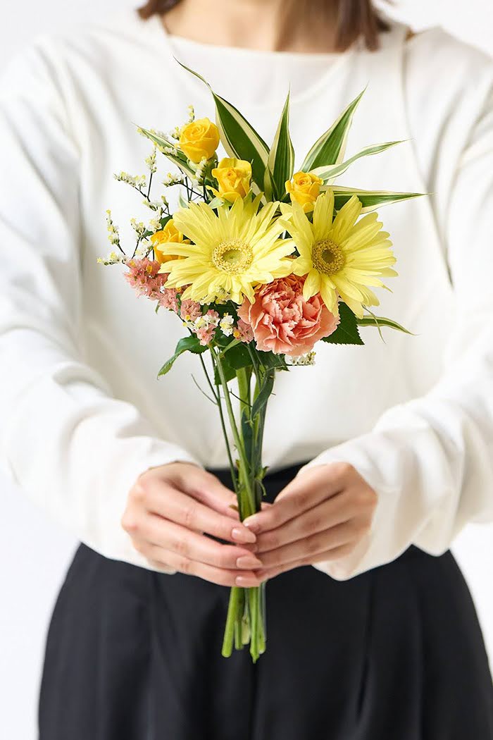 自宅用 季節のお花 1,480円セット #2021の写真1枚目