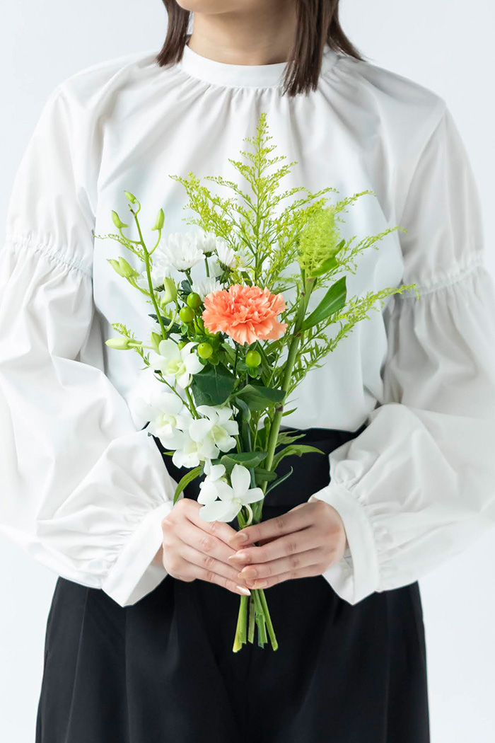 自宅用 お供え・お悔やみの花 1,480円セット #2067の写真1枚目