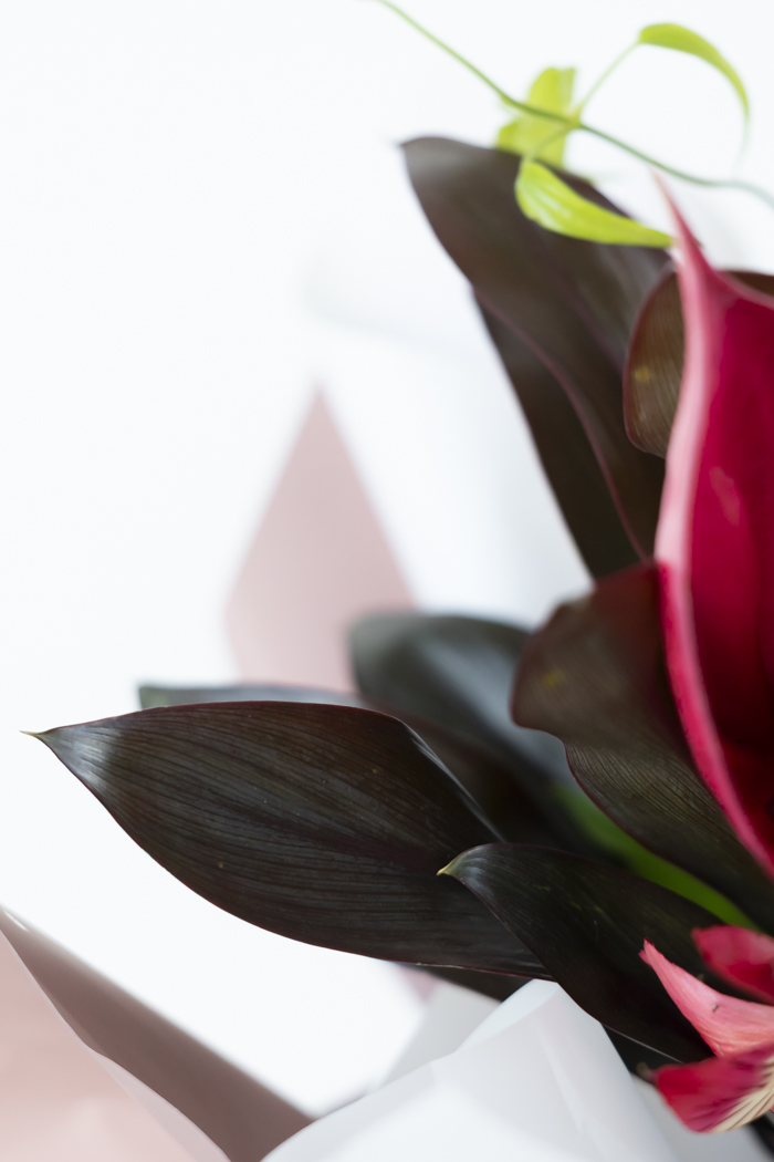 そのまま飾れるブーケ #2152 size:80 REDの写真10枚目