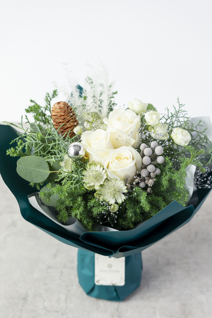 クリスマス限定　そのまま飾れるブーケ ホワイト ♯2176 80sizeの写真7枚目