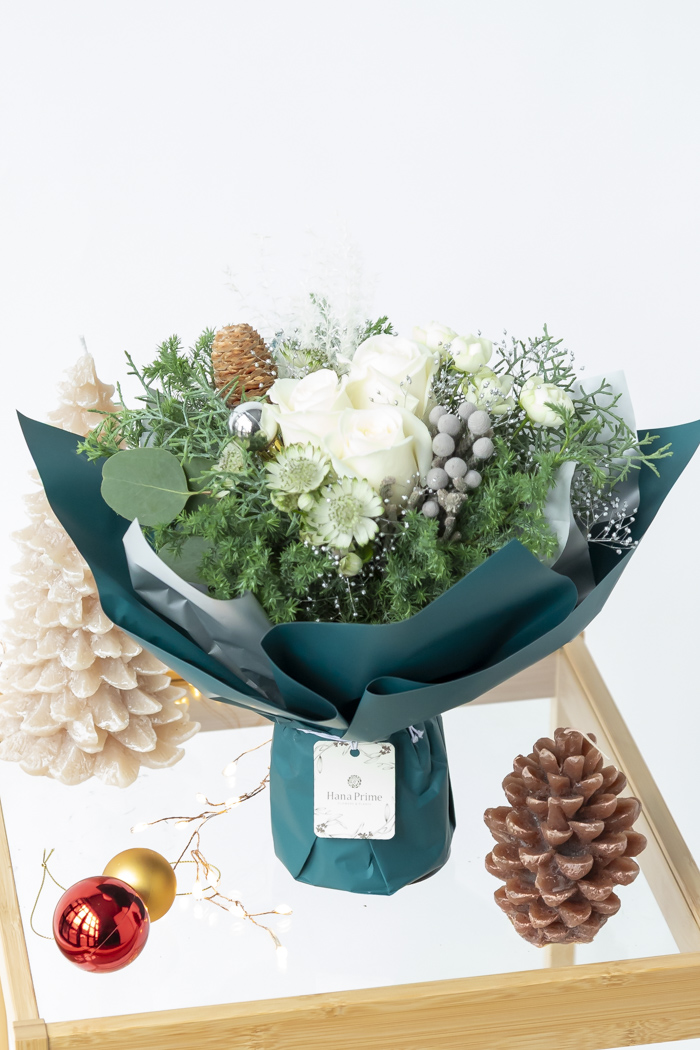 クリスマス限定　そのまま飾れるブーケ ホワイト ♯2176 80sizeの写真8枚目