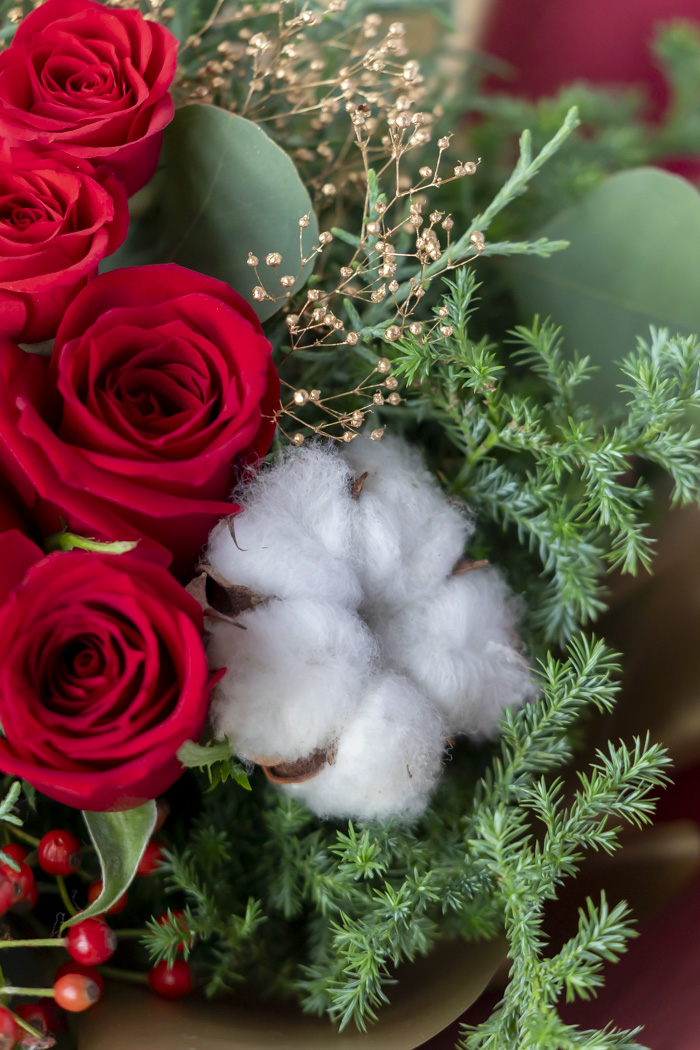 クリスマス限定　そのまま飾れるブーケ レッド ♯2178 80sizeの写真5枚目