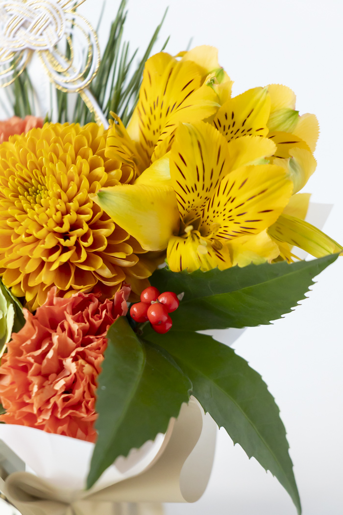 お正月限定 そのまま飾れるブーケ YEL×ORN #2212 size:60の写真3枚目