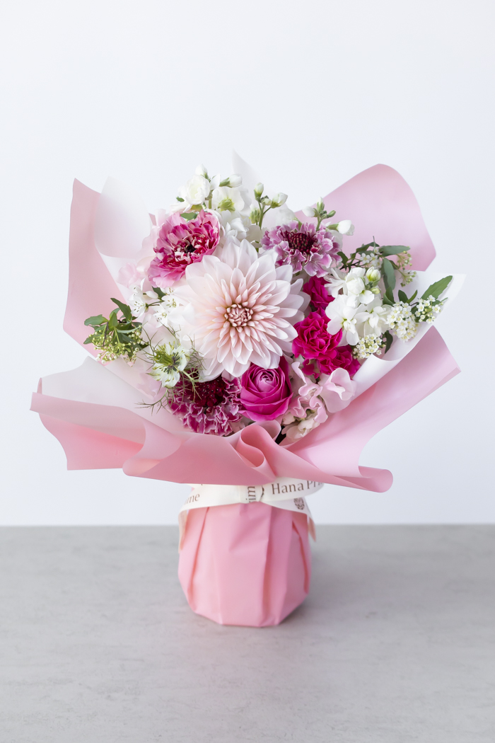 季節の花束 そのまま飾れるブーケ #2242 size:100｜HanaPrime（ハナ