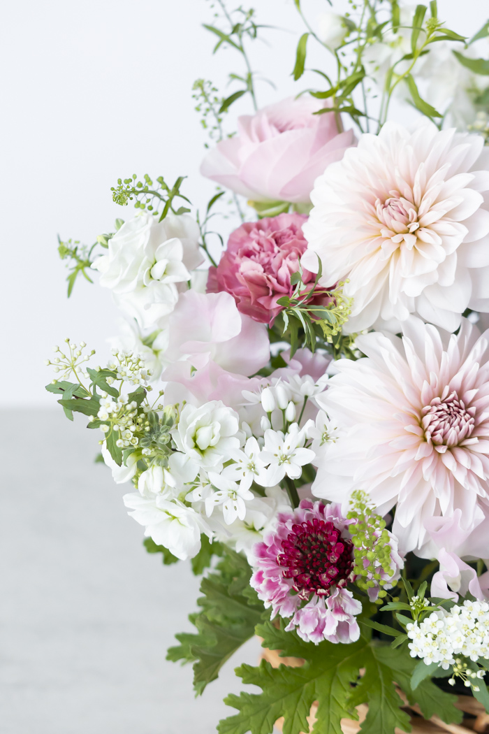 季節のアレンジメント #2243 size:100の写真4枚目