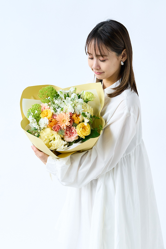 季節の花束 スタンダードブーケ #2260 size:100の写真3枚目