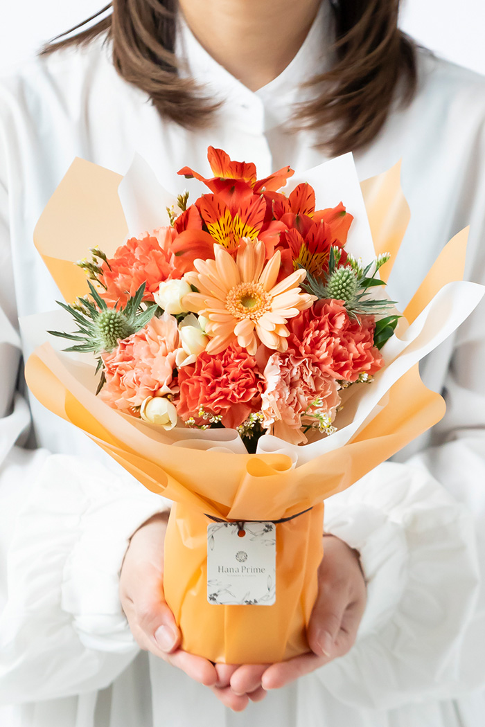 母の日 Special そのまま飾れる花束  #2278 size:M くすみORANGEの写真1枚目