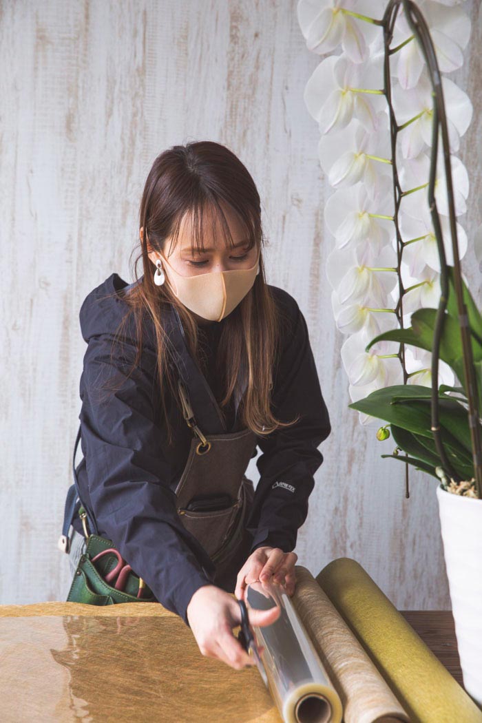 胡蝶蘭 大輪 42輪～45輪 3本立ち 白の写真5枚目