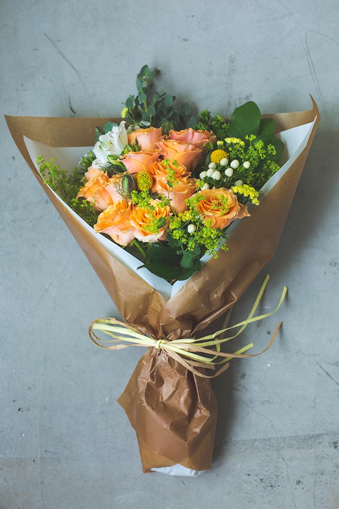 切花　２セット　多様な花のブーケ 切花 2セット 多様な花のブーケ 切花 2セット 多様な花のブーケ