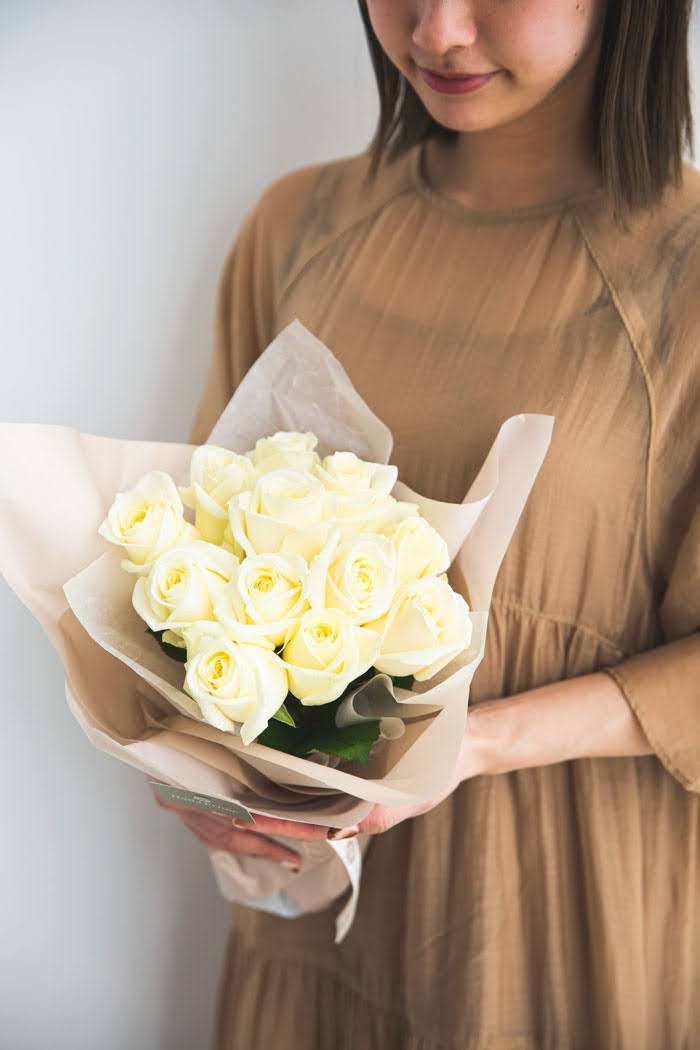 花束 ローズブーケ バラ 12本 #749 size:80　WHTの写真3枚目