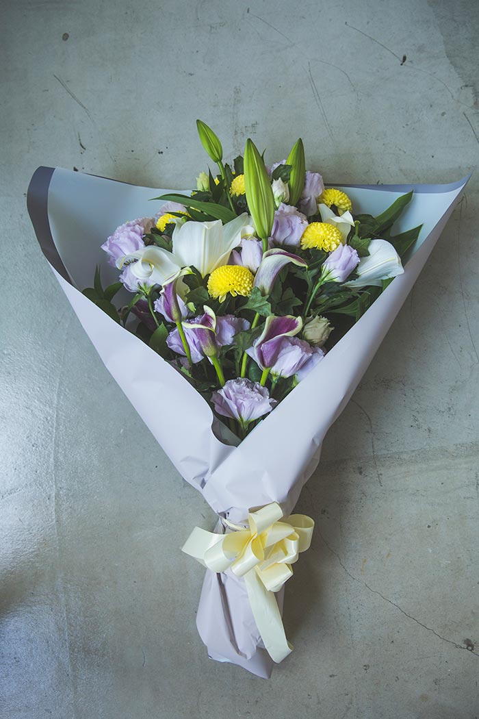 花束 お供え花 お悔みの供花 762 Size 1 公式 Hanaprime 花と植物のギフト通販 花束 お供え花 お悔みの供花 762 Size 1 公式 Hanaprime 花と植物のギフト通販
