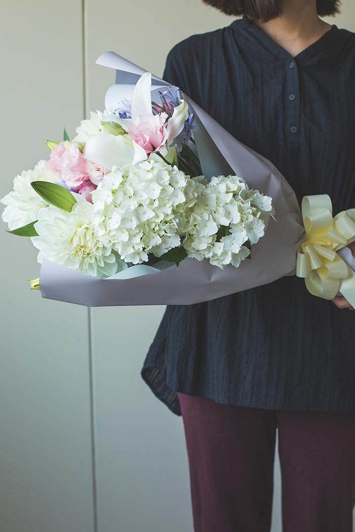 花束 お供え花 お悔みの供花 763 Size 1 公式 Hanaprime 花と植物のギフト通販 花束 お供え花 お悔みの供花 763 Size 1 公式 Hanaprime 花と植物のギフト通販