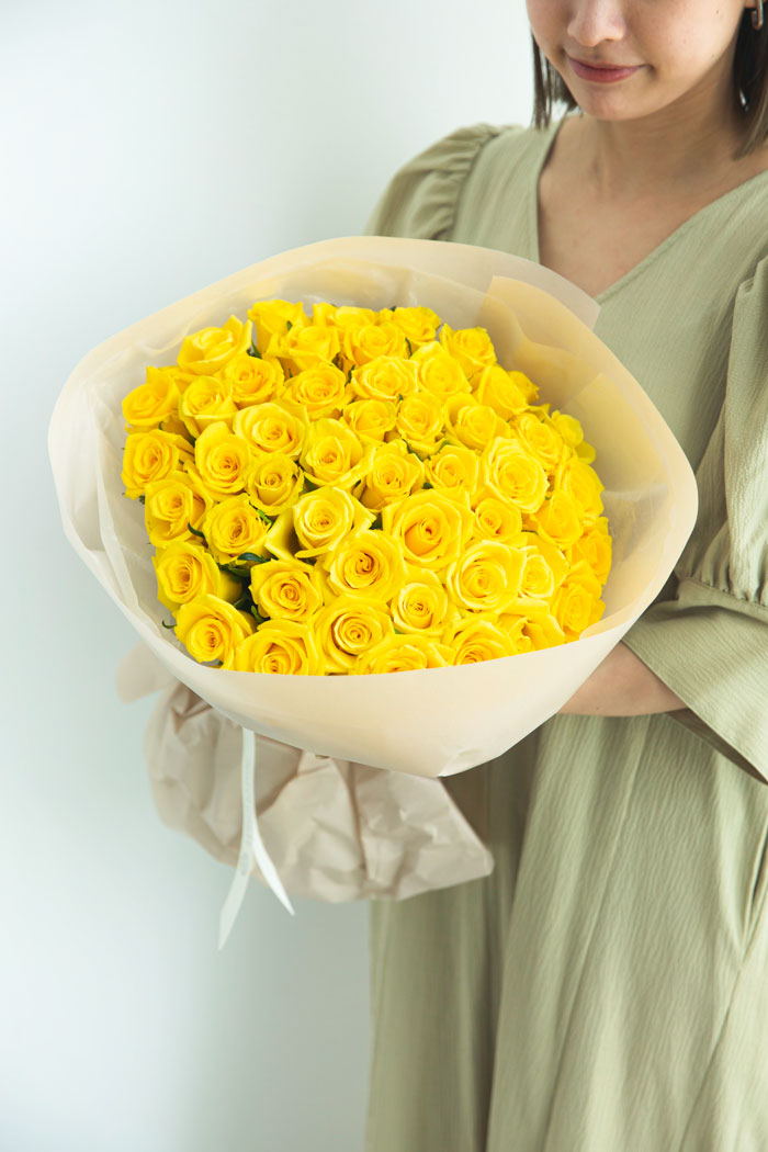 花束 ローズブーケ 国産バラ50本 799 Size 1 Yel 公式 Hanaprime 花と植物のギフト通販
