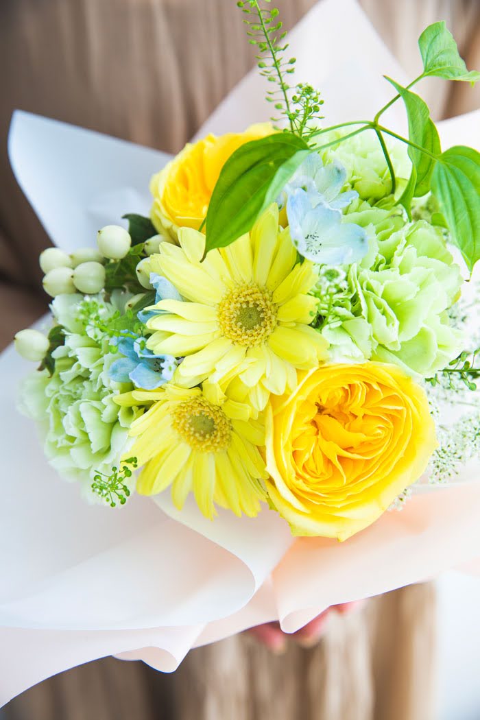 そのまま飾れるブーケ #851 size:80 YEL
