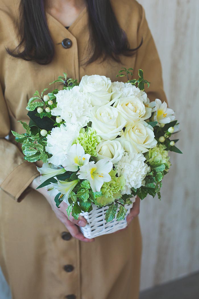 フラワーアレンジメント バスケット 944 Size 80 公式 Hanaprime 花と植物のギフト通販