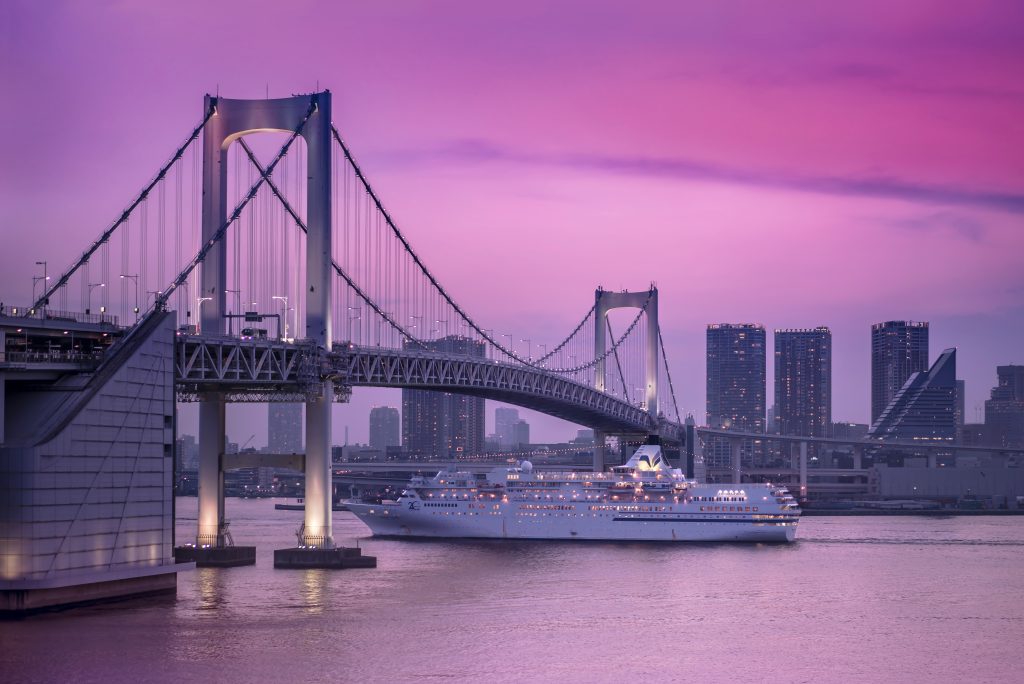 ② 東京湾クルーズ｜海上から見る絶景が魅力