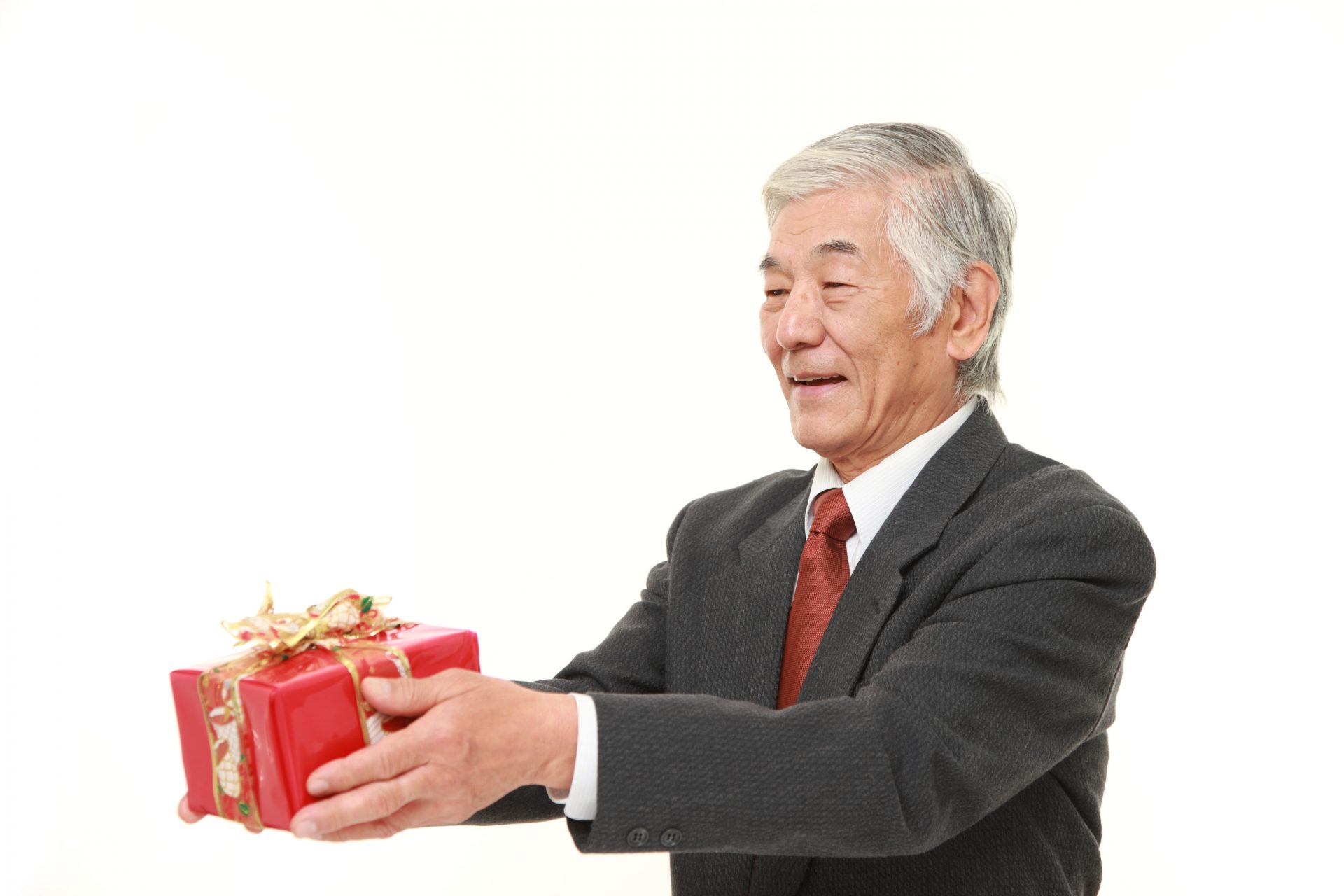 退職祝いにおすすめのプレゼント5選 贈るときのマナーや注意点も解説 Hanaprimeマガジン