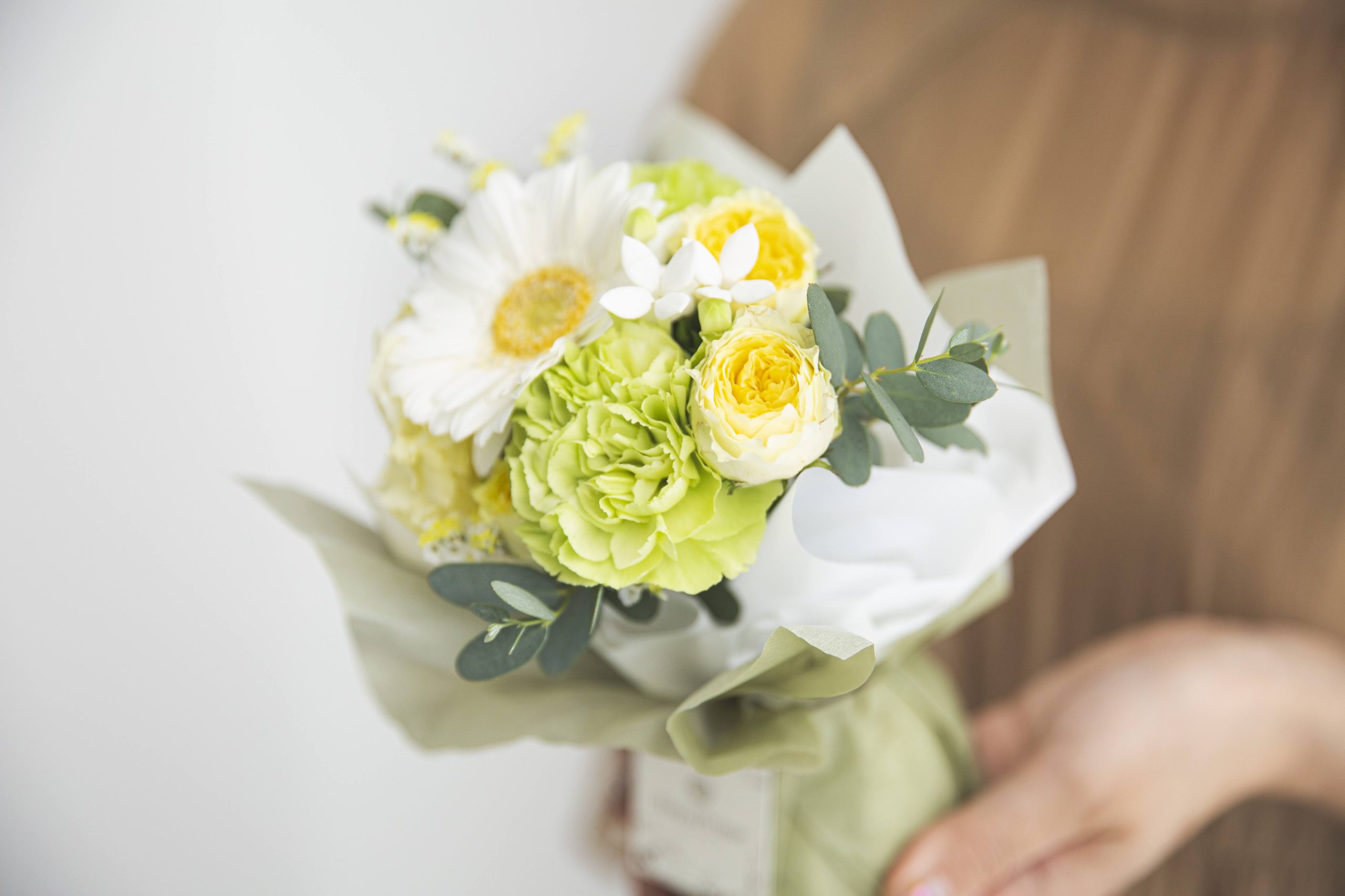 退職祝い｜定年退職や寿退社におすすめの胡蝶蘭以外の花